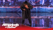 Thumbnail for Kenichi Ebina Performs an Epic Matrix- Style Martial Arts Dance - America's Got Talent | America's Got Talent