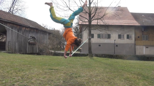 Thumbnail for Slackline-Tutorial: Handstand on a Slackline | SLACKTIVITY