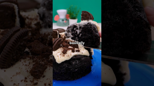 Thumbnail for Is this 3-INGREDIENT OREO CAKE Worth the Hype? | Little Remy Food 🐭🍝