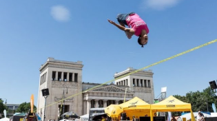 Thumbnail for World Slackline Masters Munich 2018 - presented by m-net and Globetrotter | Worldoftomorrow