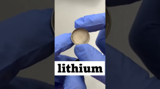 Thumbnail for What's inside a battery? 🔋🧪⚡️#shorts #chemicalreaction #battery | Tommy Technetium