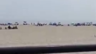 Thumbnail for Small plane plummets into ocean at New Hampshire beach